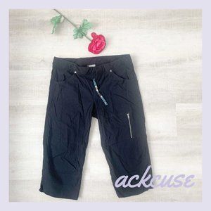 Athleta capri athletic pants with pockets
